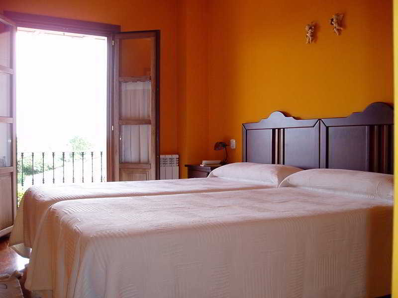 Hotel Rural Cuartamenteru Poo De Llanes Exteriör bild