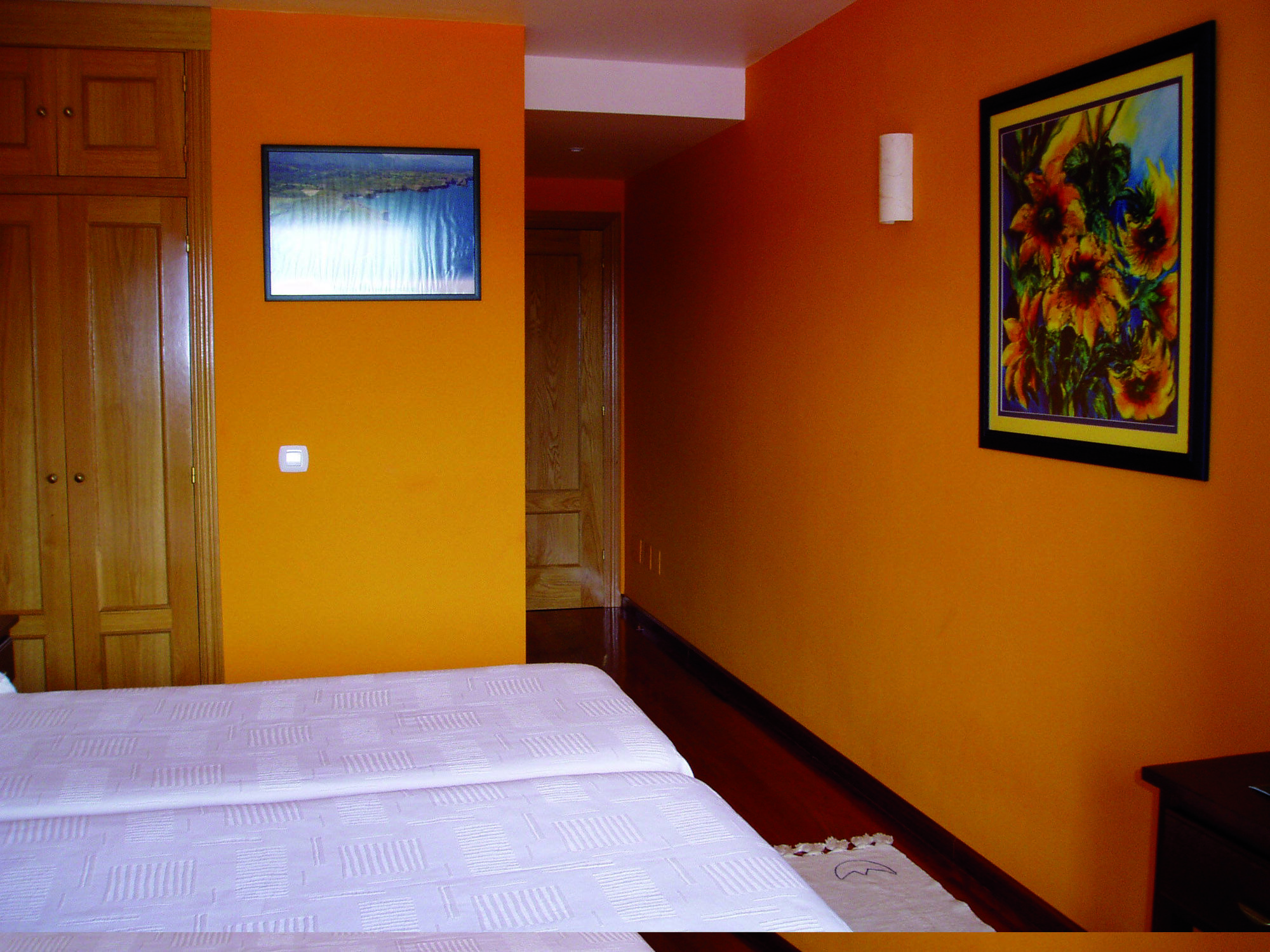 Hotel Rural Cuartamenteru Poo De Llanes Exteriör bild