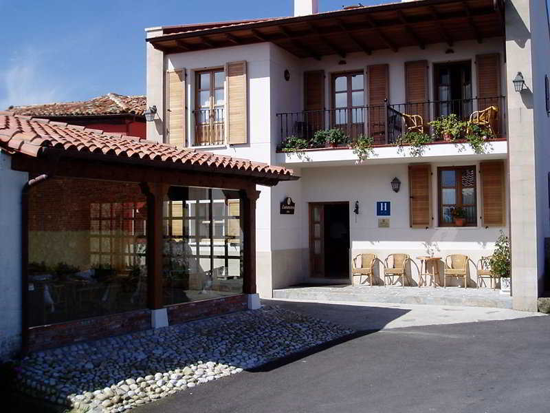 Hotel Rural Cuartamenteru Poo De Llanes Exteriör bild