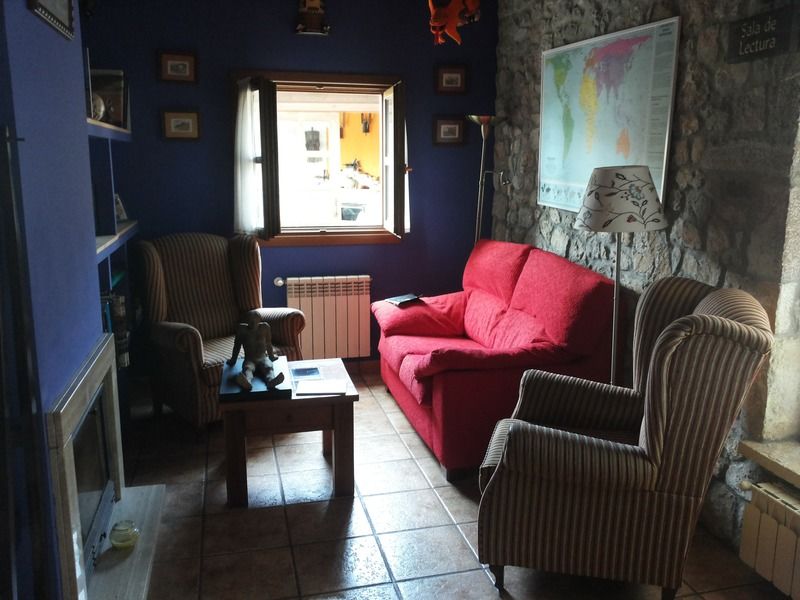 Hotel Rural Cuartamenteru Poo De Llanes Exteriör bild
