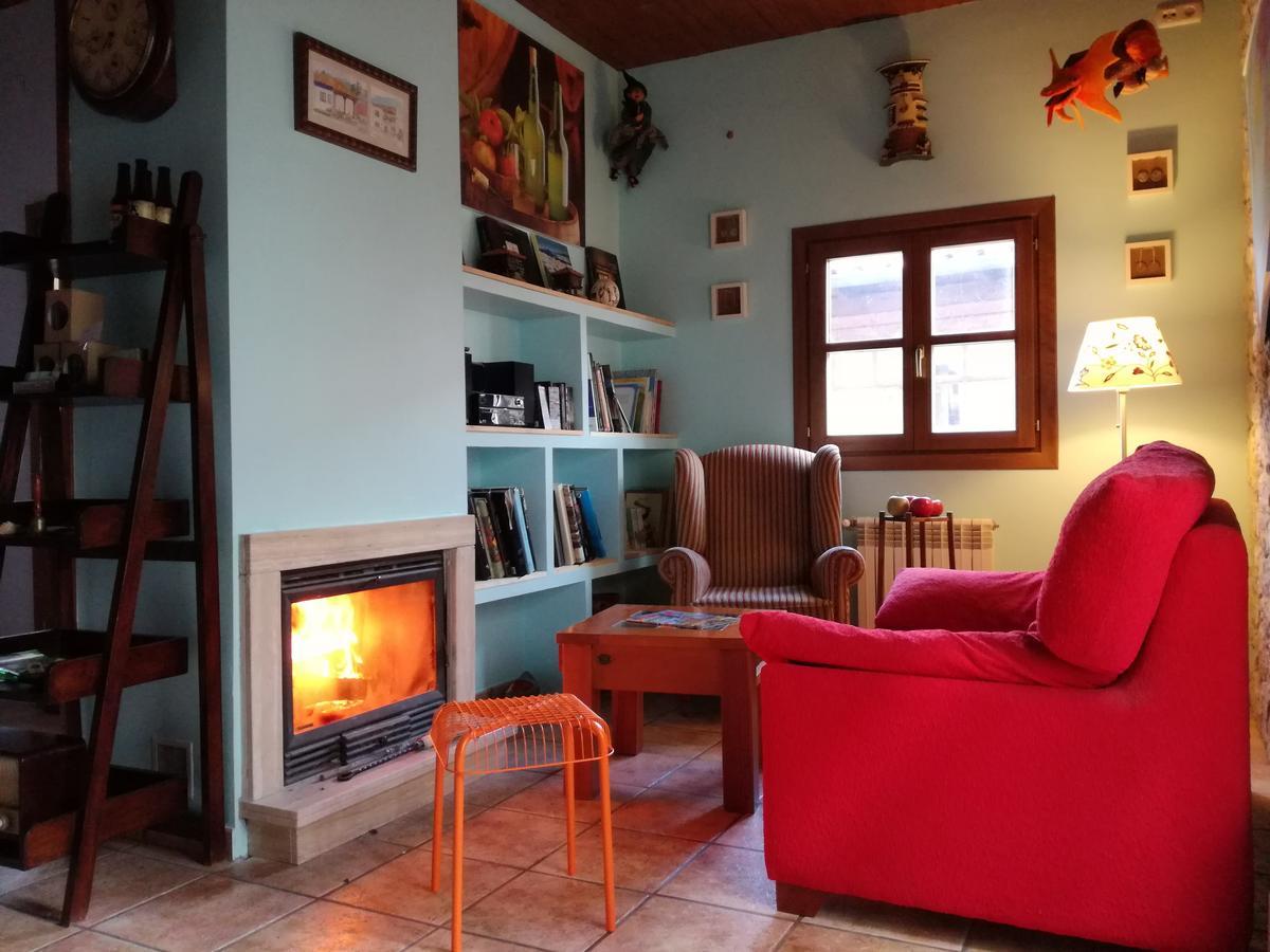 Hotel Rural Cuartamenteru Poo De Llanes Exteriör bild